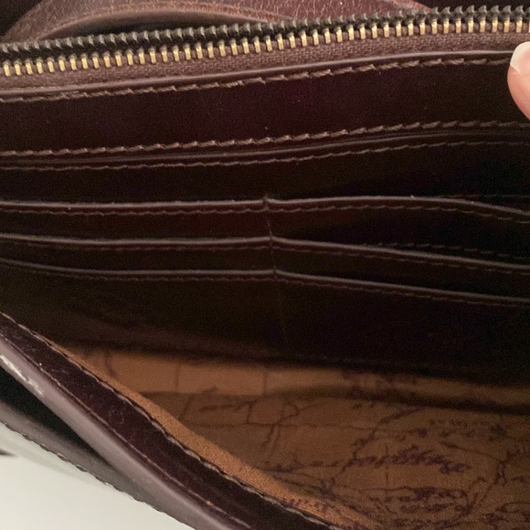 Patricia Nash Westminster Abbey CrossBody Bag - Picture 9 of 11